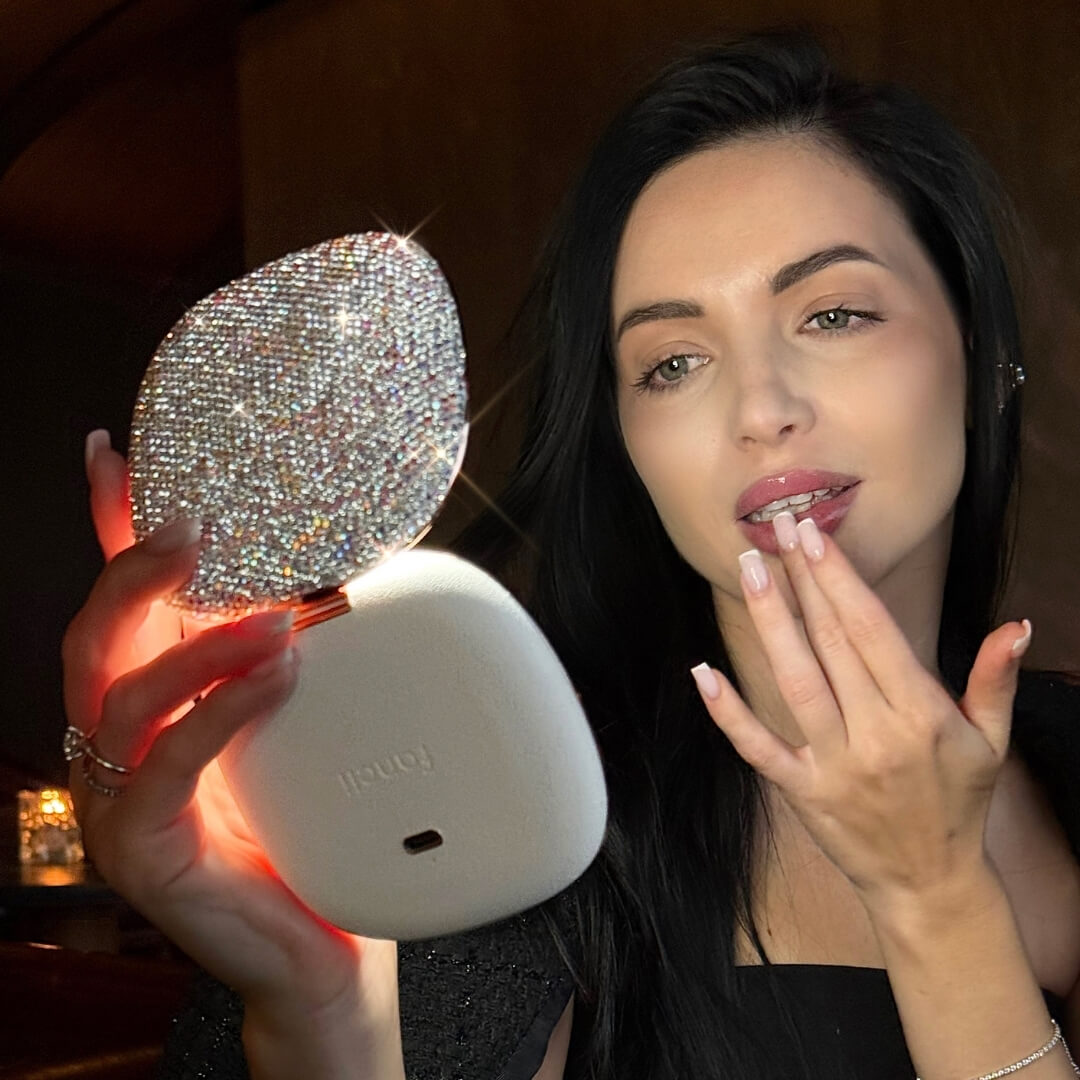Mila 2 Luxe LED Compact Mirror - Image 2